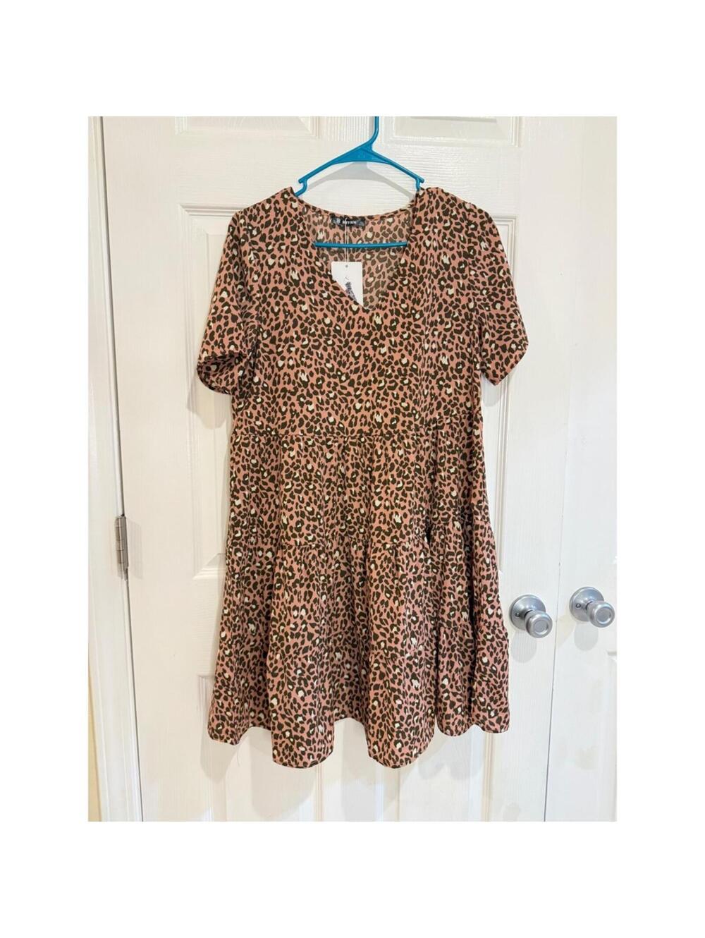:)‎ BTBM Leopard Print V-Neck Short Sleeve Dress [COPY]